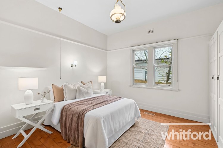 8 Laurel Bank Parade, Newtown