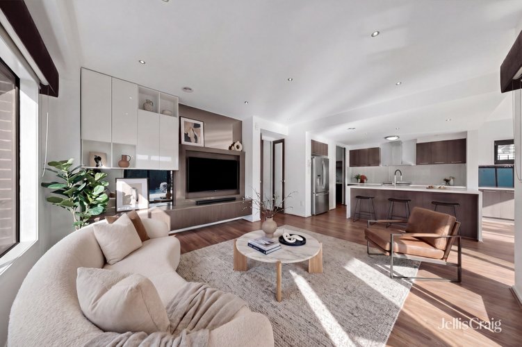 8 Lawson Street Balwyn North 3104