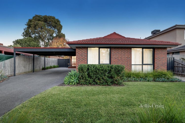 8 Lincoln Street Burwood East 3151