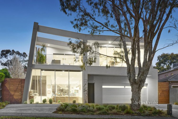 8 Macalister Boulevard Yallambie 3085