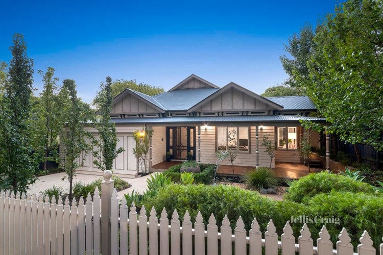 8 Maple Street Blackburn 3130