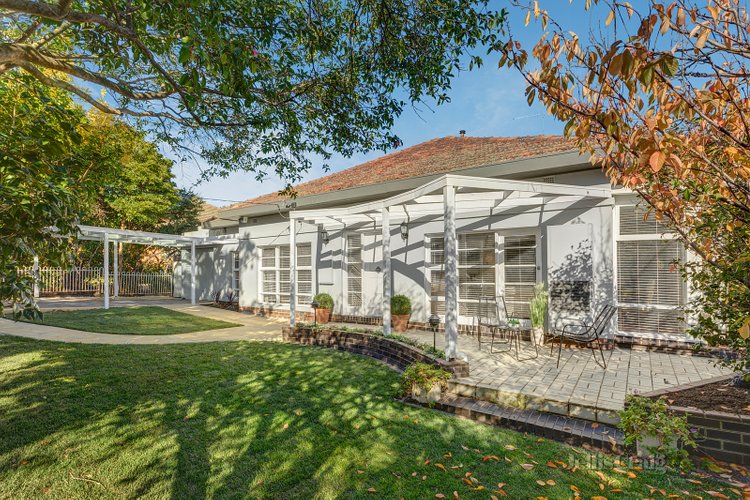 8 Maysia Street Canterbury 3126