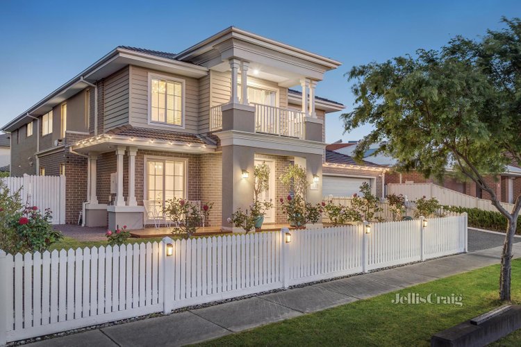 8 Moishe Circuit Springvale 3171