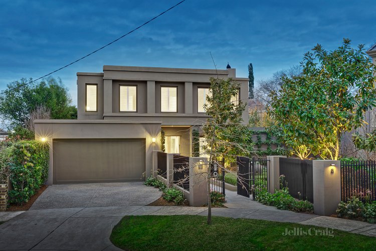 8 Moonbria Avenue Kew 3101