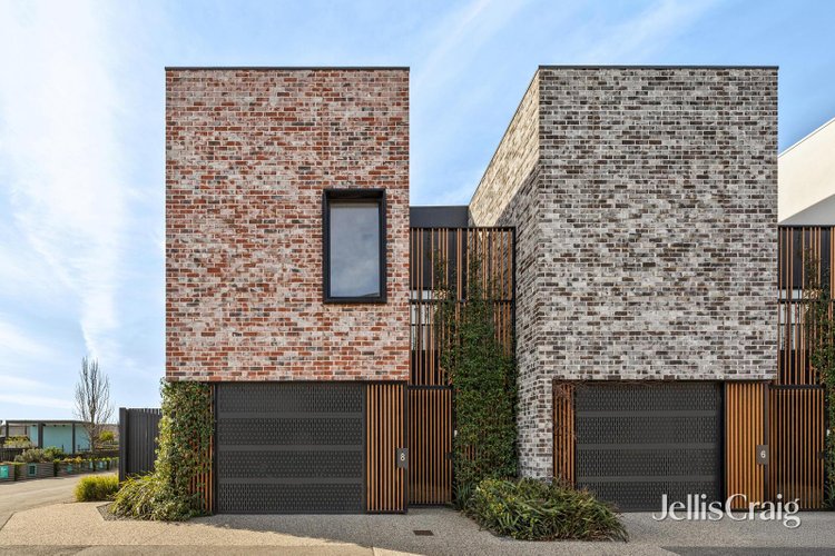 8 Mulberry Way Altona North 3025