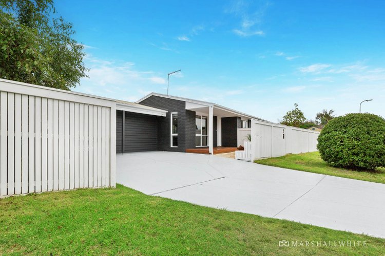 8 Nichols Drive