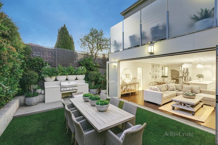 8 Nicholson Street South Yarra 3141
