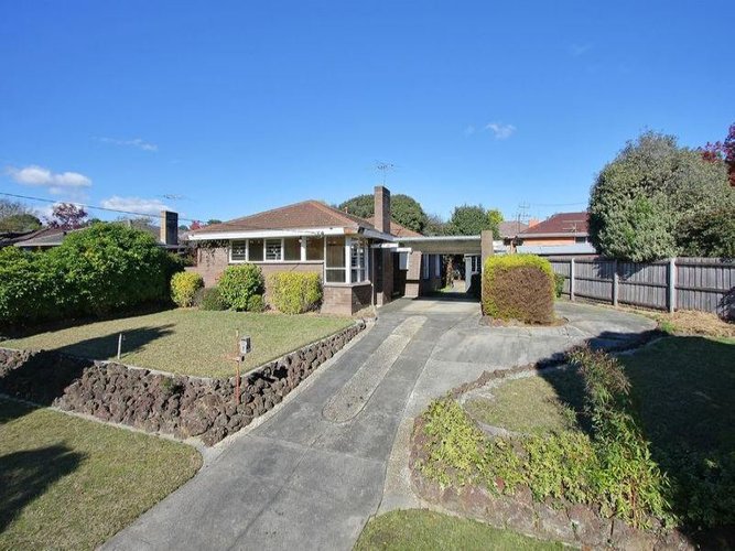8 Odette Court Ringwood East 3135