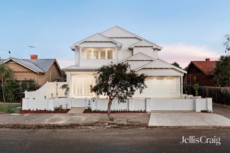 8 Peacock Street Brunswick West 3055