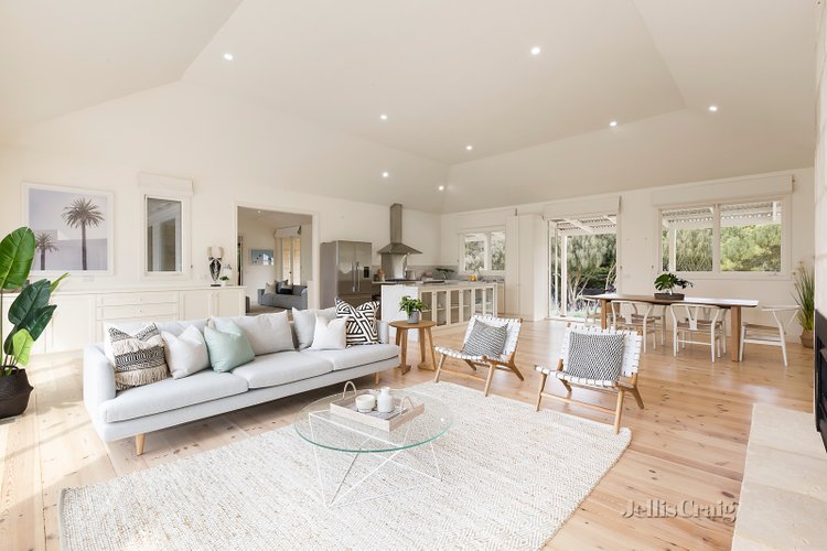 8 Pembroke Place Portsea 3944