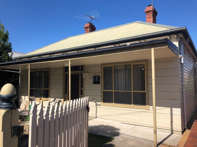 8 Plant Street Northcote 3070