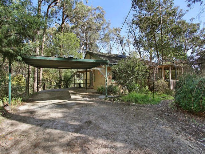 8 Selet Street Mount Evelyn 3796