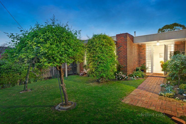8 Stirling Street Kew 3101