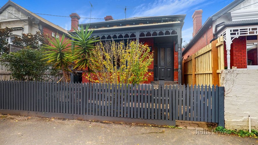 8 Stuart Street Armadale 3143