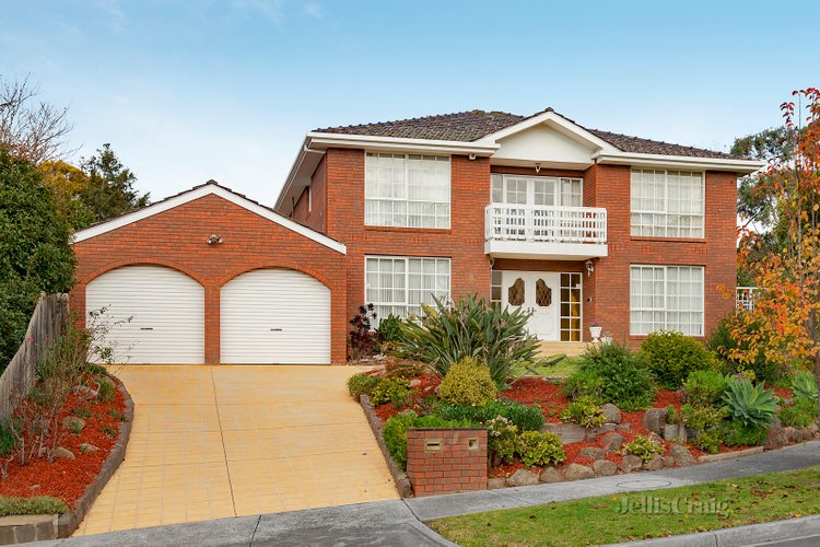 8 Tennyson Court Templestowe 3106