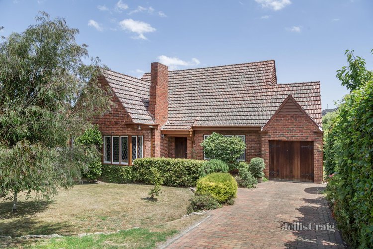 8 Thackray Street Balwyn North 3104