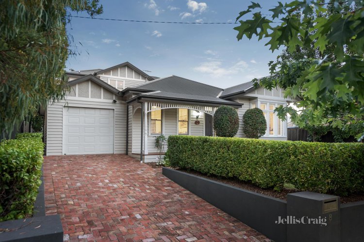8 Thistle Street Surrey Hills 3127