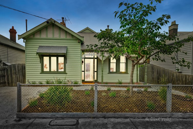 8 Thomson Street Northcote 3070