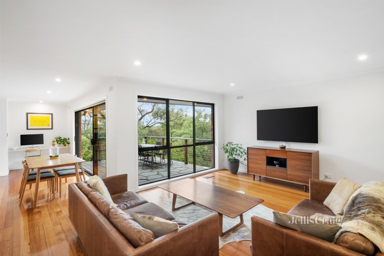 8 Valias Street North Warrandyte 3113