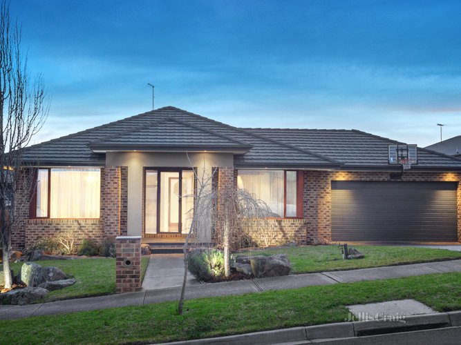 8 Vitae Court Doreen 3754