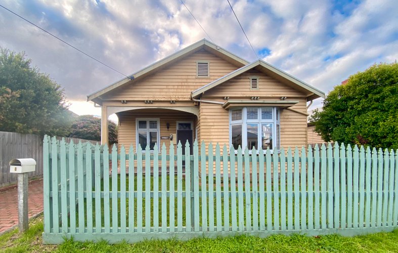 8 Waterloo Street Geelong West 3218