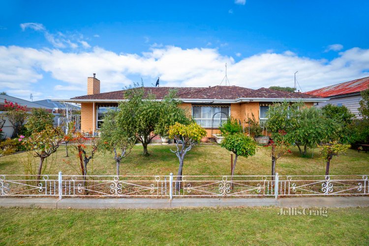 8 Wood Street Soldiers Hill 3350