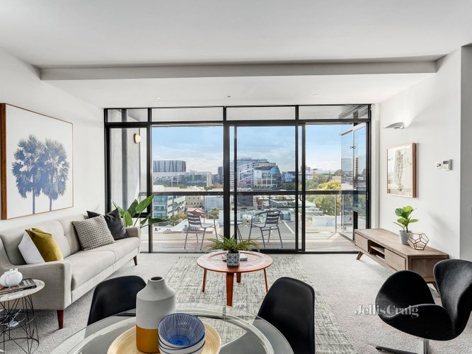 802 668 Swanston Street Carlton 3053