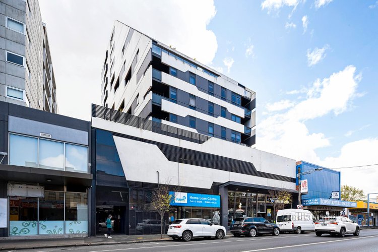 809 240 Barkly Street Footscray 3011