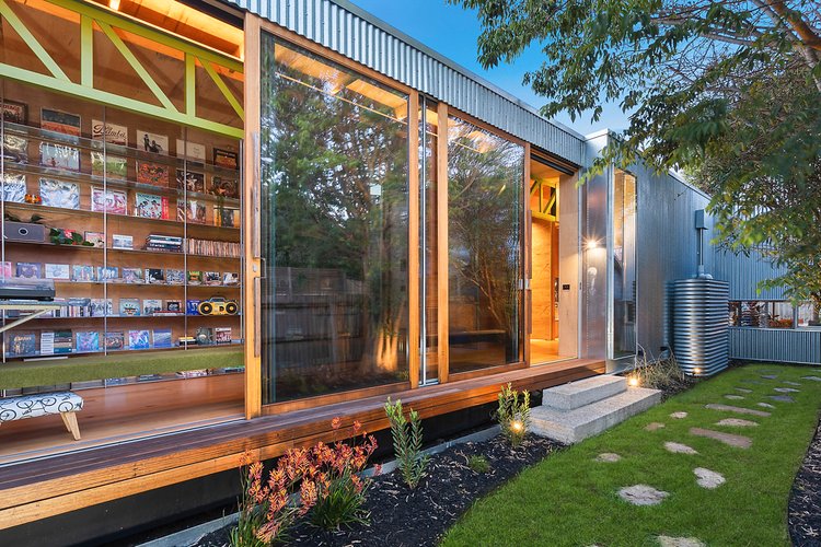 81 Mckillop Street, Geelong