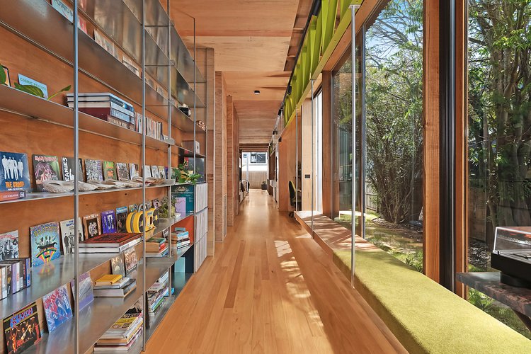 81 Mckillop Street, Geelong