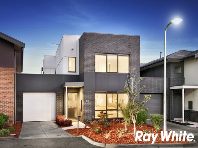 81 Waverley Park Drive Mulgrave 3170