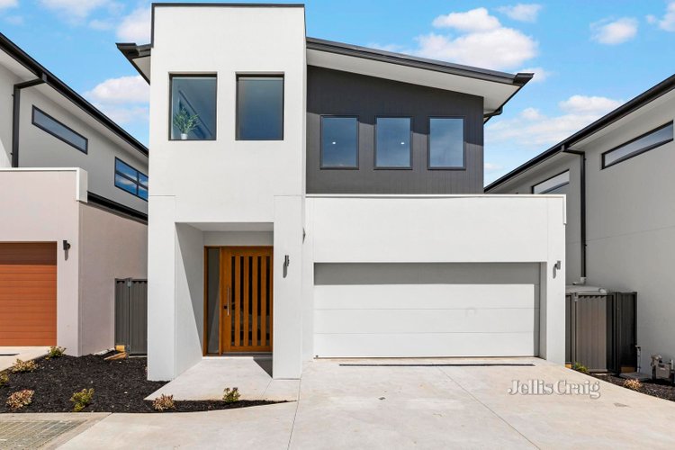 8 11 Caselli Street Ballarat East 3350