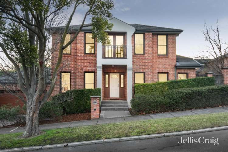 8 120 High Street Glen Iris 3146