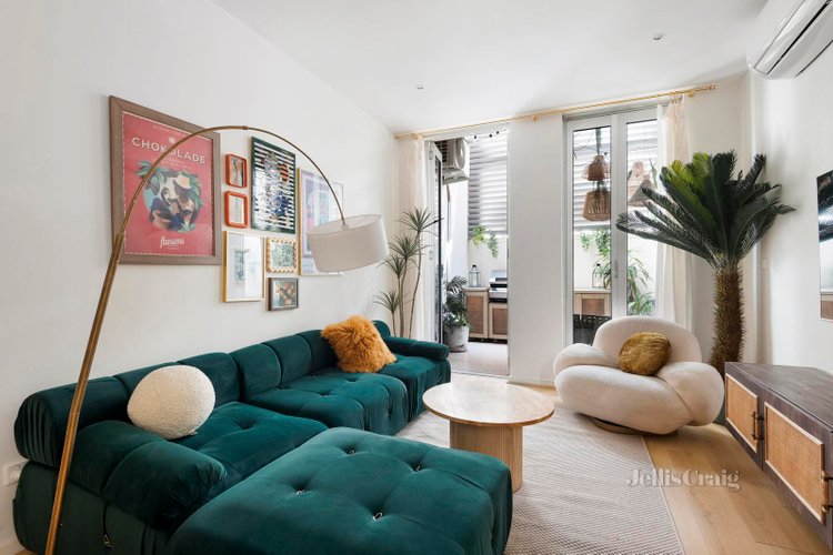 8 14 Fitzroy Street St Kilda 3182