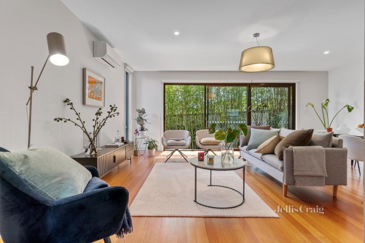8 146 Thames Street Box Hill North 3129