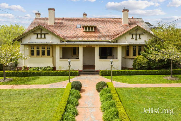 816 Lydiard Street North Soldiers Hill 3350