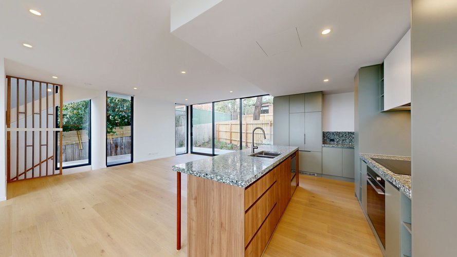 8/1610 Malvern Rd  Glen Iris 3146