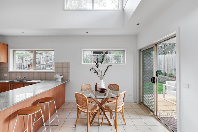 8 171 St Helena Road Greensborough 3088