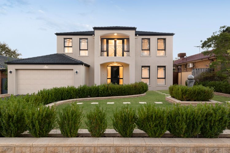 818 Highbury Road  Glen Waverley 3150