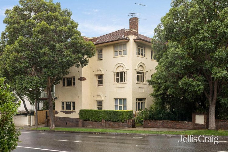 8 18 Princes Street St Kilda 3182