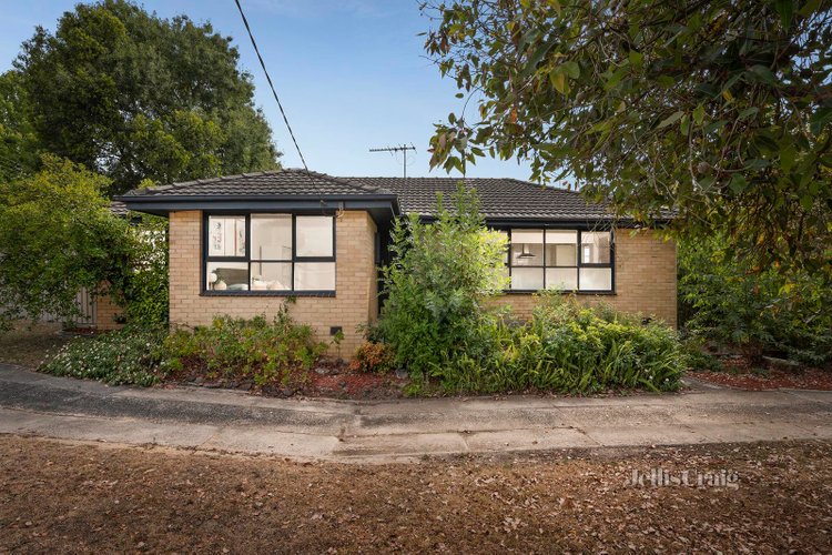 82 Dryden Concourse Mooroolbark 3138
