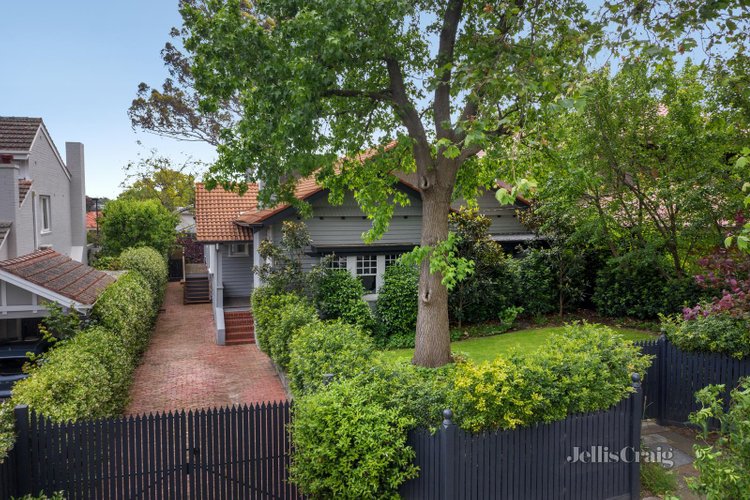 82 Illawarra Road Hawthorn 3122