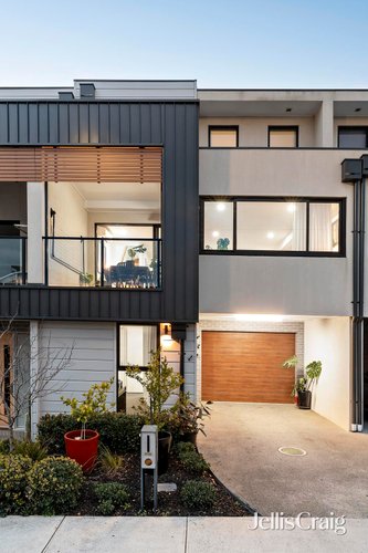 8 2 Lamb Street Moonee Ponds 3039