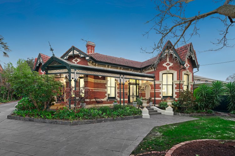 82 Riversdale Road Hawthorn 3122
