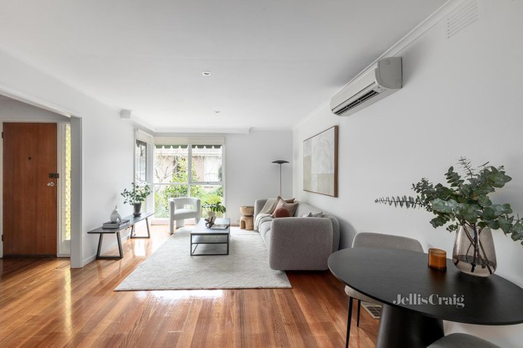 8 27 High Road Camberwell 3124