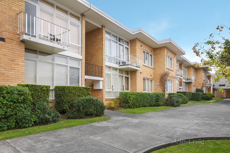 8/27 Hill Street Hawthorn 3122