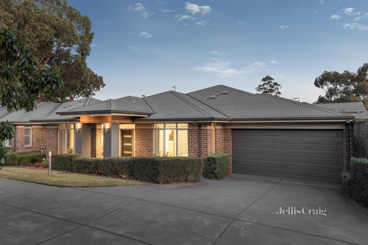8 27 Old Aqueduct Road Diamond Creek 3089
