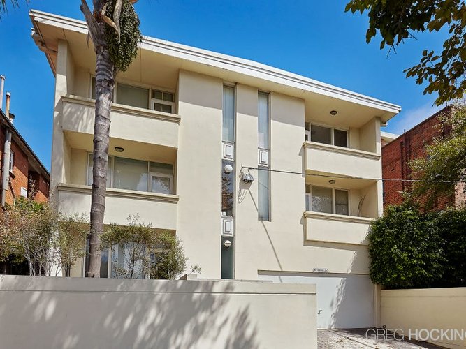8 29 Brighton Road St Kilda 3182