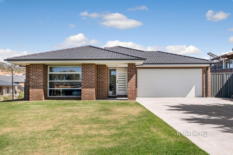 83 Diamond Gully Road Mckenzie Hill 3451