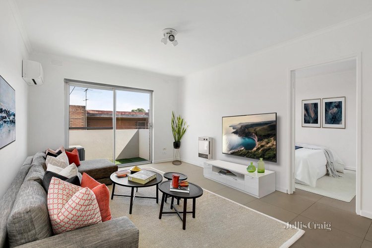 8 31-33 Caroline Street Hawthorn East 3123